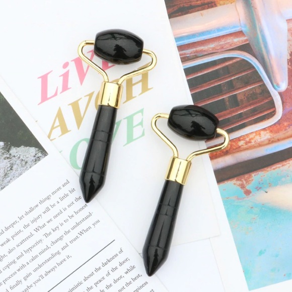 Facial Contouring Tool - NEW Mini - Obsidian Crystal Roller - Picture 3 of 3